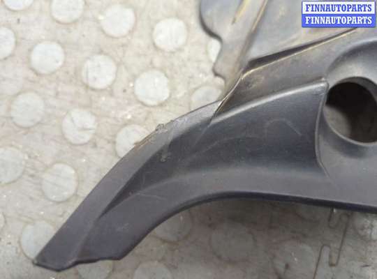 купить Жабо под дворники (дождевик) на Toyota Avensis 2 2003-2009