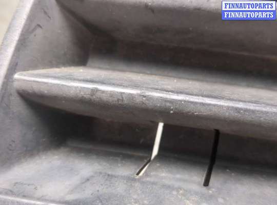 купить Заглушка (решётка) бампера на Volkswagen Golf 4 1997-2006