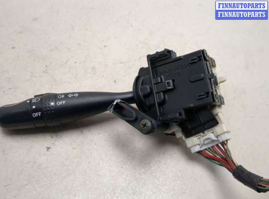 Переключатель поворотов TT897658 на Toyota Corolla E12 2001-2006