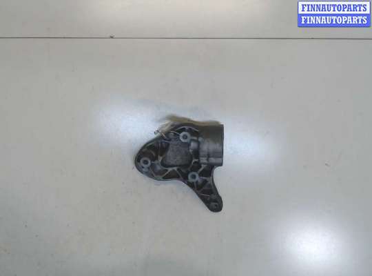 Кронштейн компрессора кондиционера VG2303328 на Volkswagen Golf 5 2003-2009