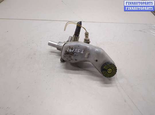 купить Цилиндр тормозной главный на Toyota Auris E15 2006-2012
