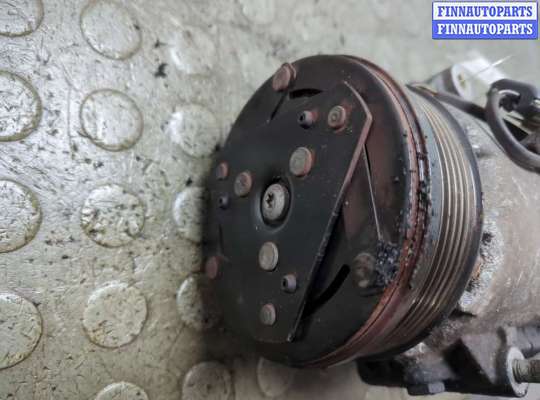 Компрессор кондиционера на Opel Zafira B