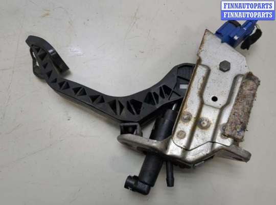 купить Педаль сцепления на Volkswagen Fox 2005-2011