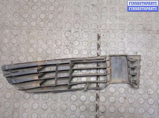 купить Заглушка (решётка) бампера на Volkswagen Passat 5 2000-2005