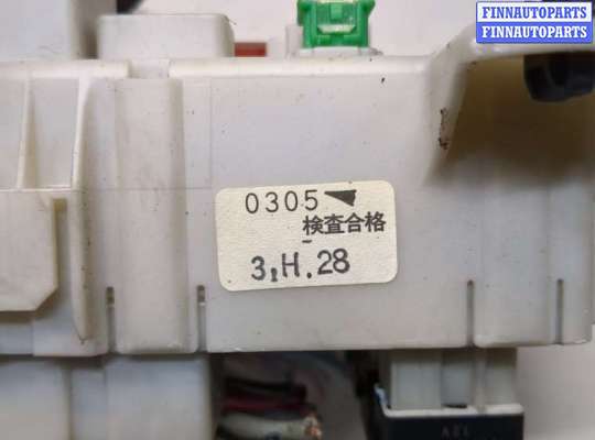 купить Блок предохранителей на Toyota RAV 4 2000-2005