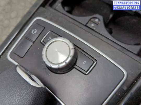 купить Консоль салона (кулисная часть) на Mercedes E W212 2009-2016