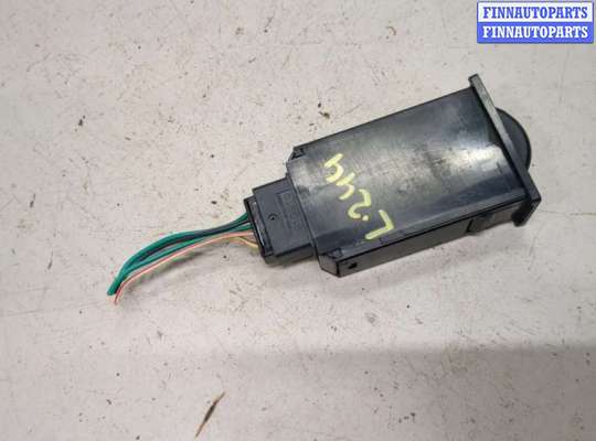 Кнопка регулировки света TT820931 на Toyota Matrix 2002-2008