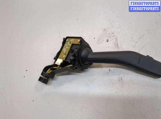 купить Переключатель поворотов на Volkswagen Golf 5 2003-2009