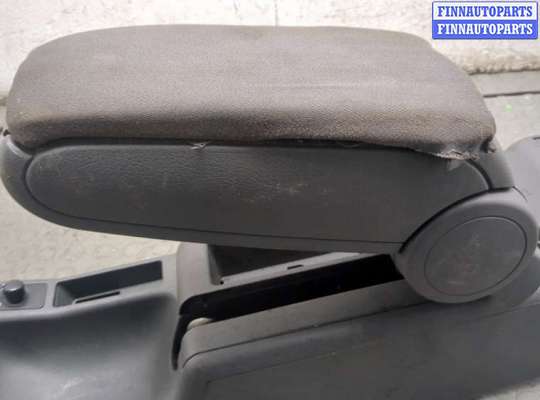 купить Консоль салона (кулисная часть) на Audi A6 (C5) 1997-2004