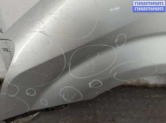 купить Крыло на Toyota Corolla Verso 2004-2009