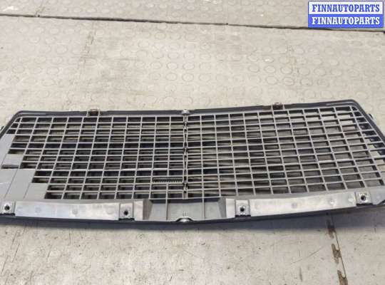 купить Решетка радиатора на Mercedes E W210 1995-2003