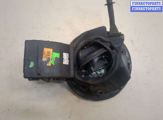 купить Лючок бензобака на Renault Clio 2016-2019