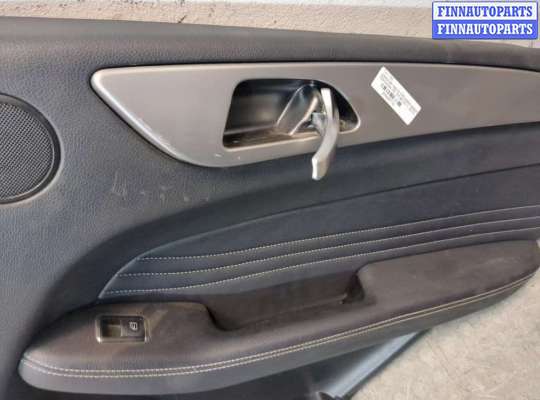 купить Дверная карта (Обшивка двери) на Mercedes ML W166 2011-2015