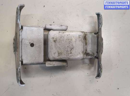 купить Петля двери на Opel Vivaro 2001-2014