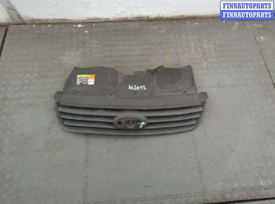 Купить Решетка радиатора на Ford C-Max 2002-2010 Решетка радиатора FO2225582 на Ford C-Max 2002-2010