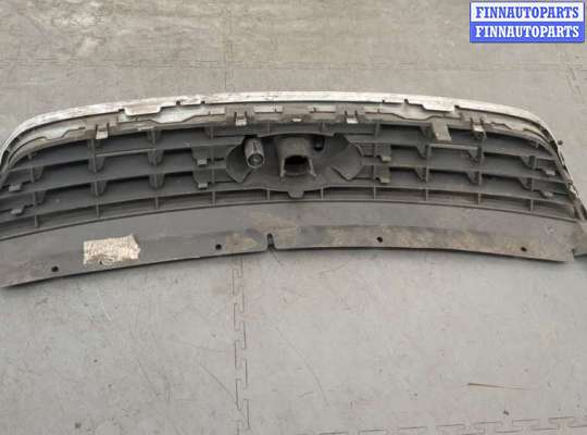 купить Решетка радиатора на Ford C-Max 2002-2010