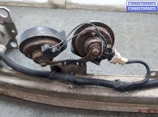 Усилитель бампера на Renault Megane III