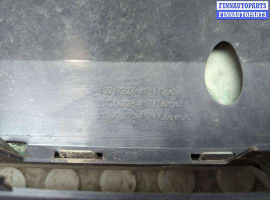 купить Решетка радиатора на Opel Zafira B 2005-2014