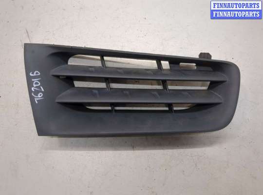 Решетка радиатора RN1581628 на Renault Megane 2 2002-2009