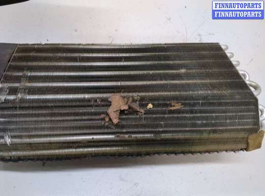 купить Радиатор кондиционера салона на BMW 7 E38 1994-2001