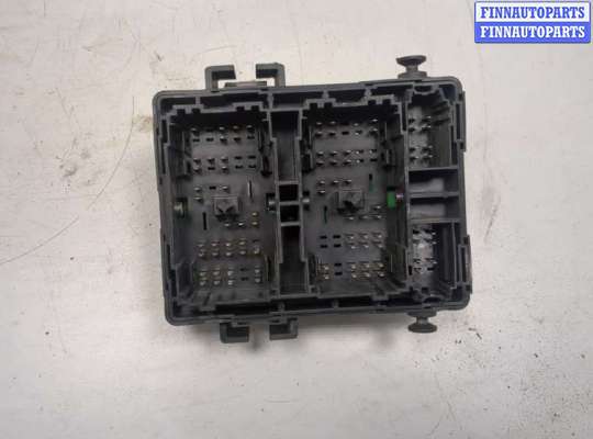 купить Блок предохранителей на Cadillac Escalade 3 2006-2014