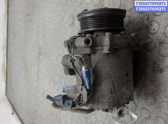 Компрессор кондиционера MT573252 на Mitsubishi Lancer 10 2007-2017