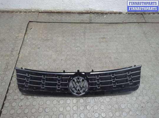 купить Решетка радиатора на Volkswagen Passat 5 1996-2001