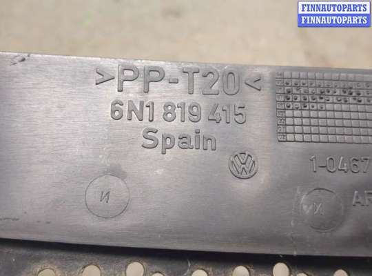 купить Жабо под дворники (дождевик) на Volkswagen Polo 1994-1999