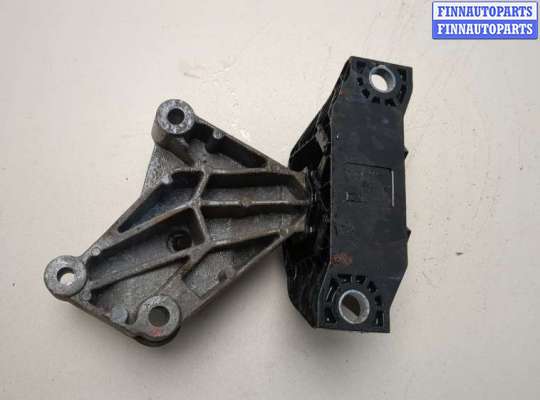 купить Подушка крепления двигателя на Dacia Sandero 2013-2020