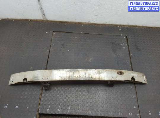 Усилитель бампера MB1699859 на Mercedes C W203 2000-2008