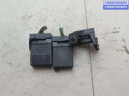 купить Блок реле на Mercedes S W126 1979-1991