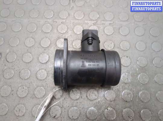 купить Измеритель потока воздуха (расходомер) на Volkswagen Transporter 4 1991-2003