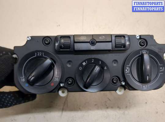 купить Переключатель отопителя (печки) на Volkswagen Tiguan 2007-2011