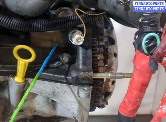 купить Двигатель (ДВС) на Renault Scenic 2003-2009