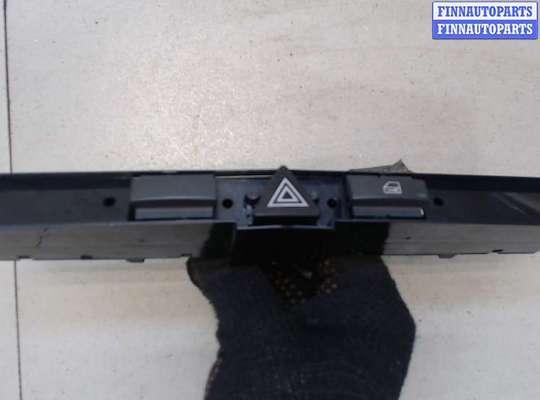 купить Кнопка аварийки на Opel Astra H 2004-2010