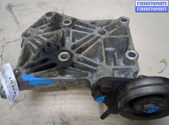 Кронштейн насоса гидроусилителя руля NS840825 на Nissan Primera P12 2002-2007