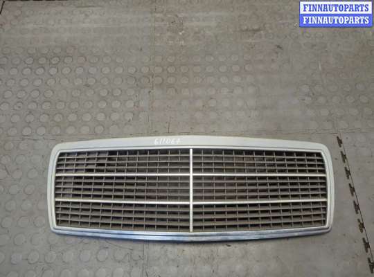 Решетка радиатора MB1698234 на Mercedes C W202 1993-2001