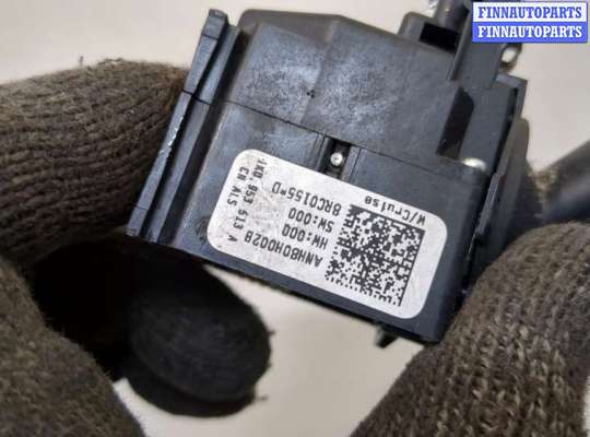 купить Переключатель поворотов на Volkswagen Golf 5 2003-2009