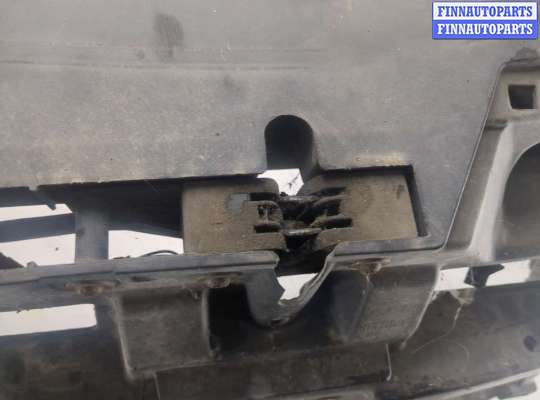 купить Рамка передняя (телевизор) на Volkswagen Golf 5 2003-2009