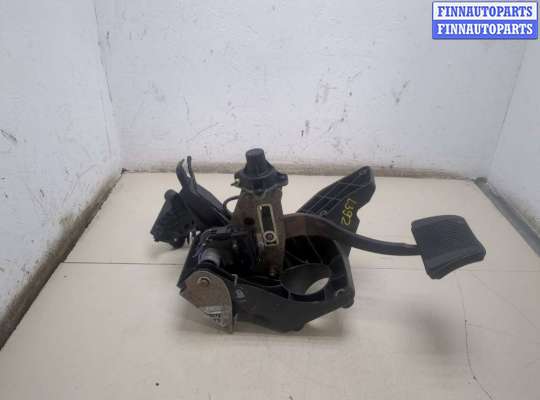 купить Педаль тормоза на Chrysler Pacifica 2003-2008