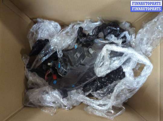 купить Фара (передняя) на Toyota Corolla E12 2001-2006