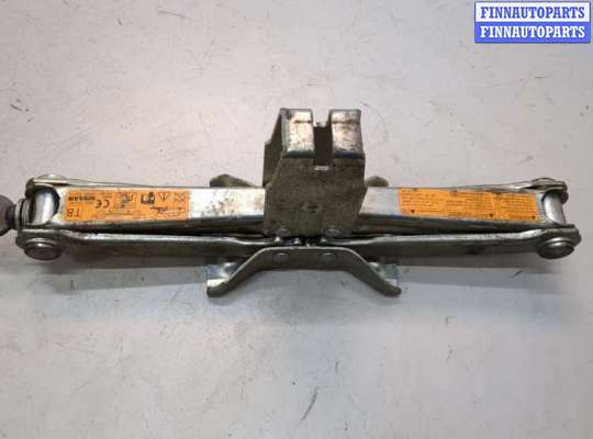 купить Домкрат на Nissan X-Trail (T30) 2001-2007