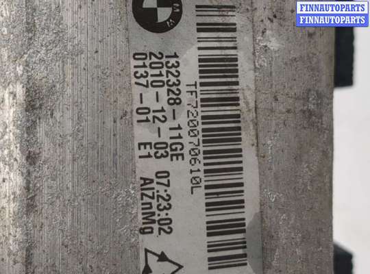 купить Усилитель бампера на BMW 5 F10 2010-2017