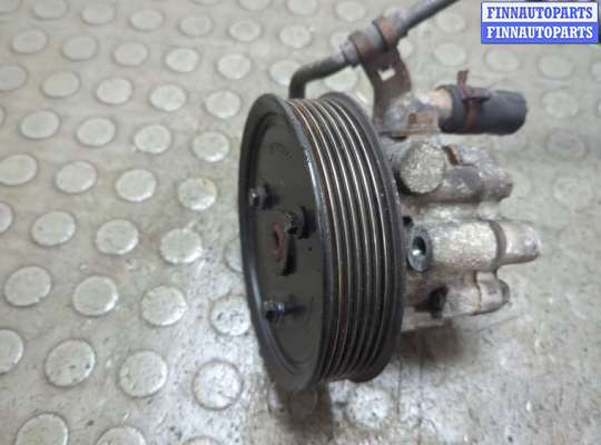 Насос гидроусилителя руля (ГУР) RN1567814 на Opel Movano 2010-