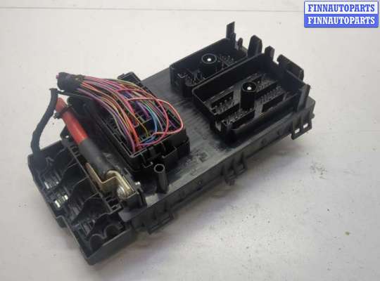 купить Блок предохранителей на Opel Astra J 2010-2017