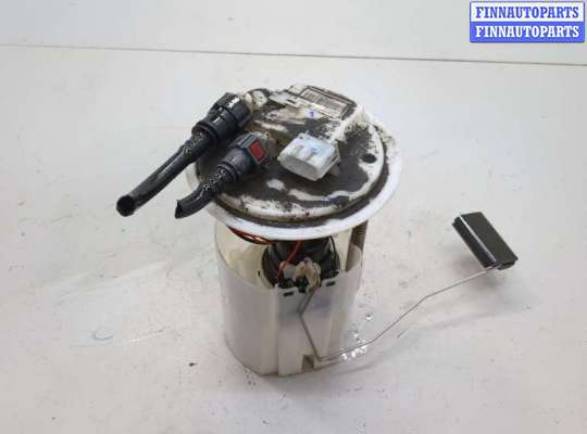 Насос топливный электрический RN1586521 на Renault Megane 3 2009-2016
