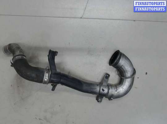 Патрубок интеркулера OP2117056 на Opel Signum