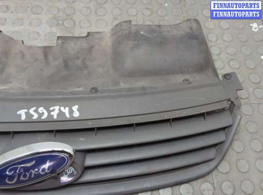 купить Решетка радиатора на Ford C-Max 2002-2010