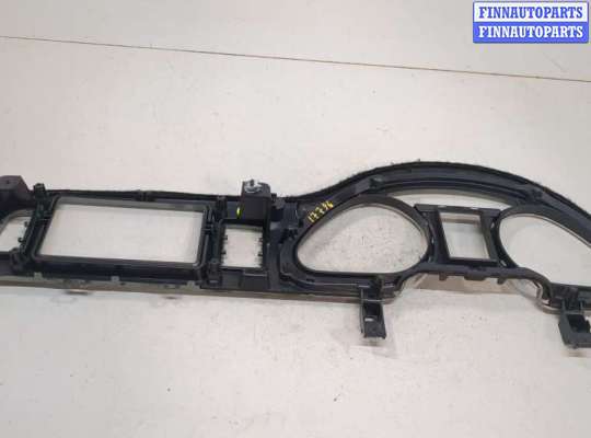 купить Рамка под щиток приборов на Audi Q7 2005-2015