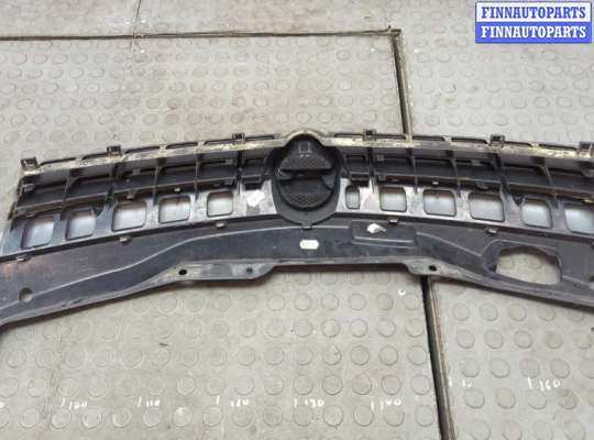 купить Решетка радиатора на Opel Astra H 2004-2010